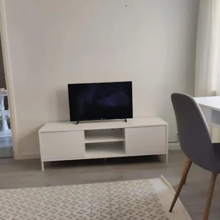 Spacious And Charming Ροβανιέμι